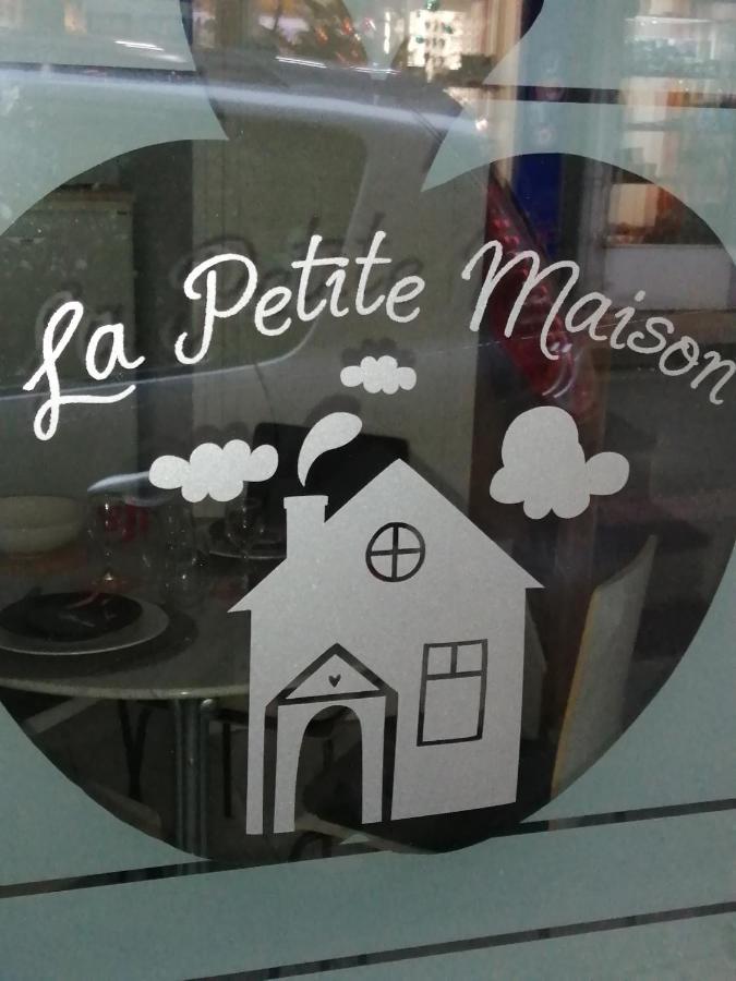 La Petite Maison Villa Cormeilles  Exteriör bild